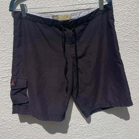 Y2K Roxy Board Shorts - Picture 2 of 9